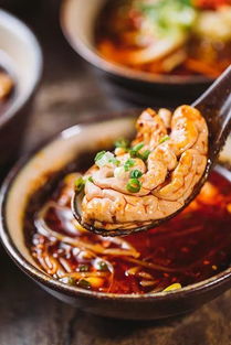 人均20元、4.8折！北京路这家串串店天天爆满，排队也值得一试的冒菜美味